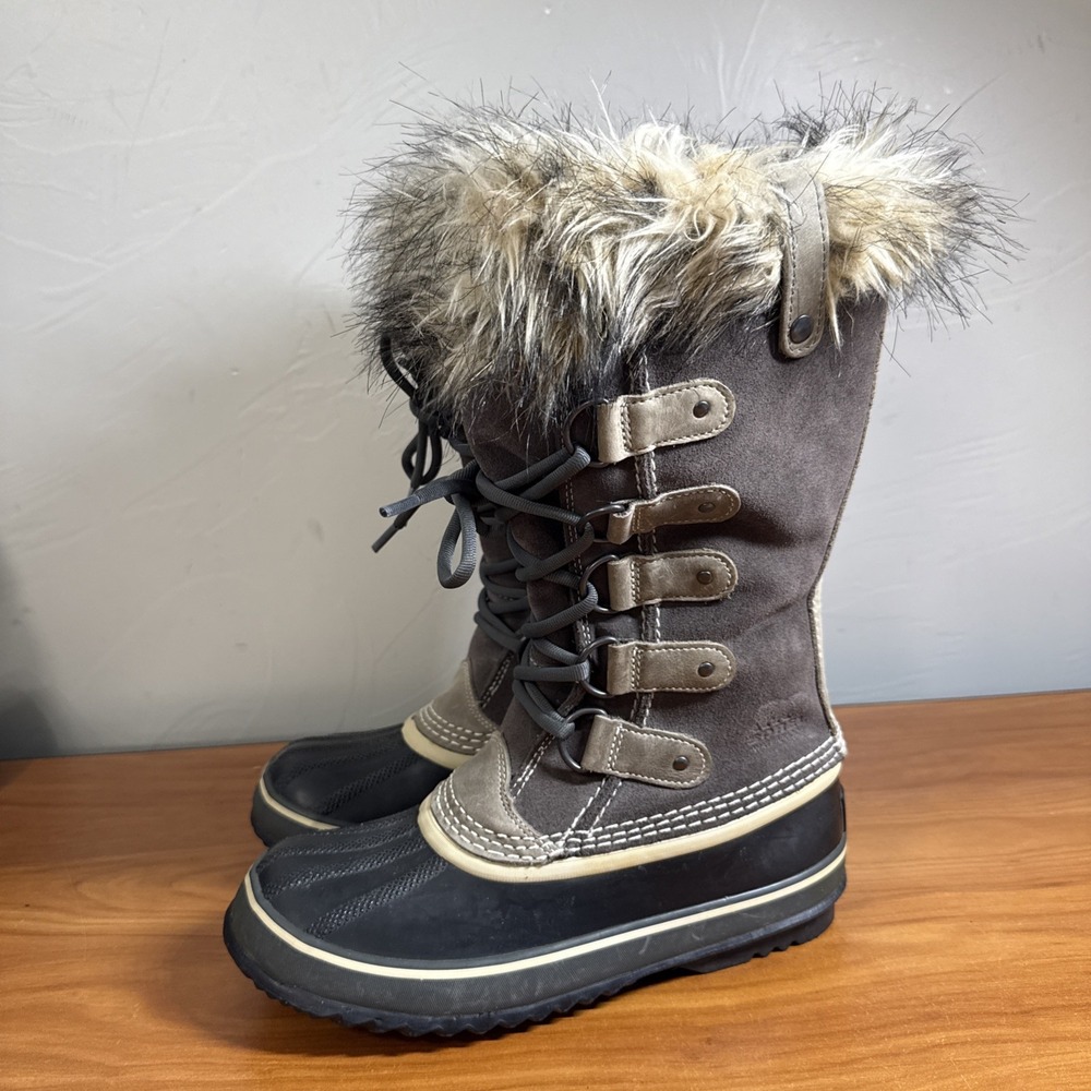 SOREL Joan Of Arctic Boots Womens Size 7 Waterproof Snow Rain Winter Faux Fur